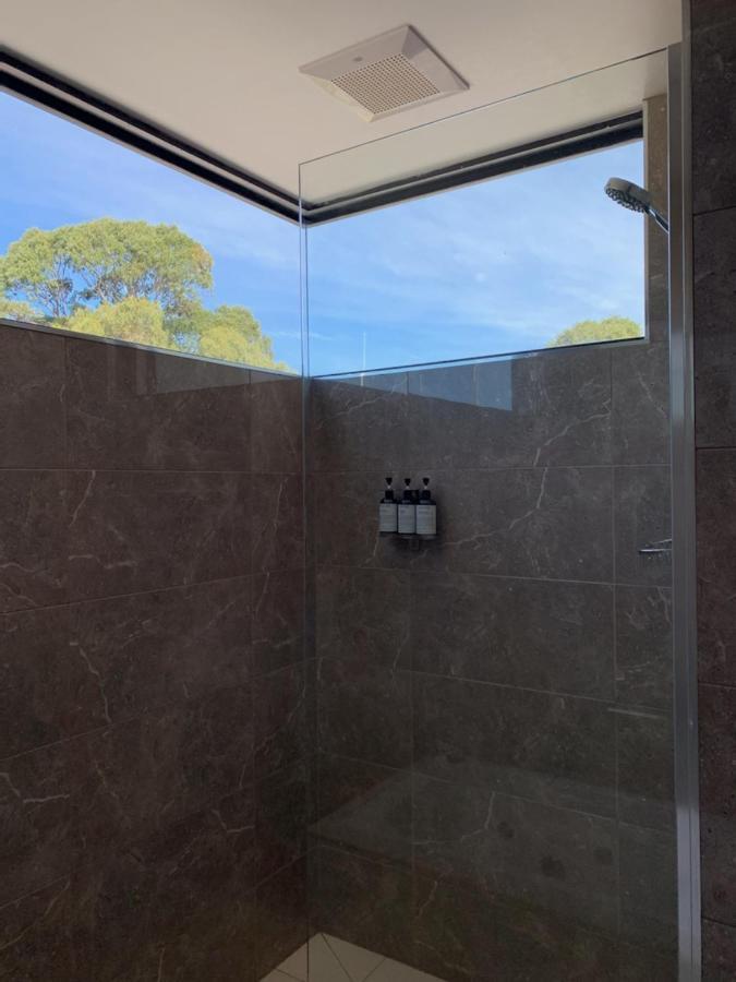 Captains Cove 1St Floor Spa Luxury Apartments - Free Netflix Paynesville Εξωτερικό φωτογραφία